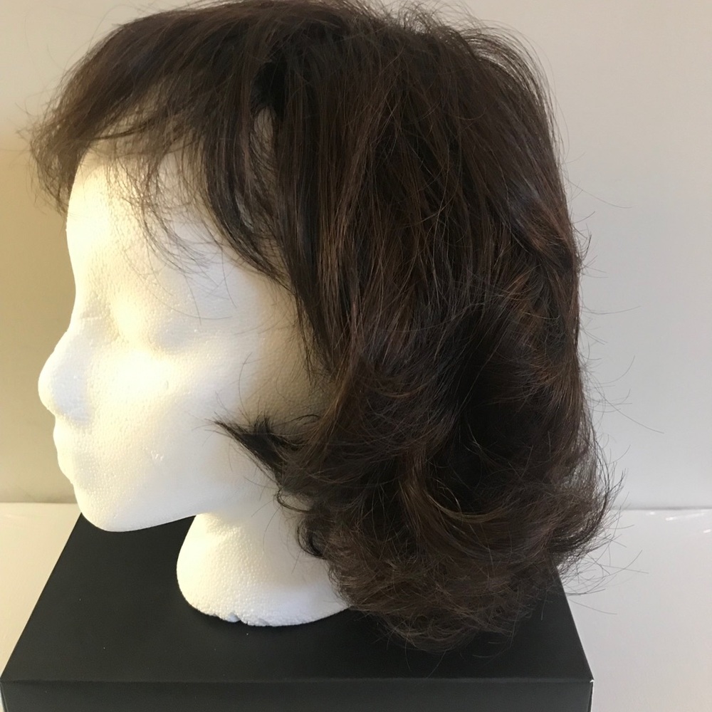 Woman’s LUXURY WIG Tony of Beverly - Picture 12 of 14